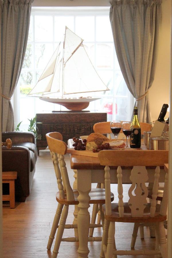 Beautiful Beachside one bedroom apartment Shaldon Extérieur photo