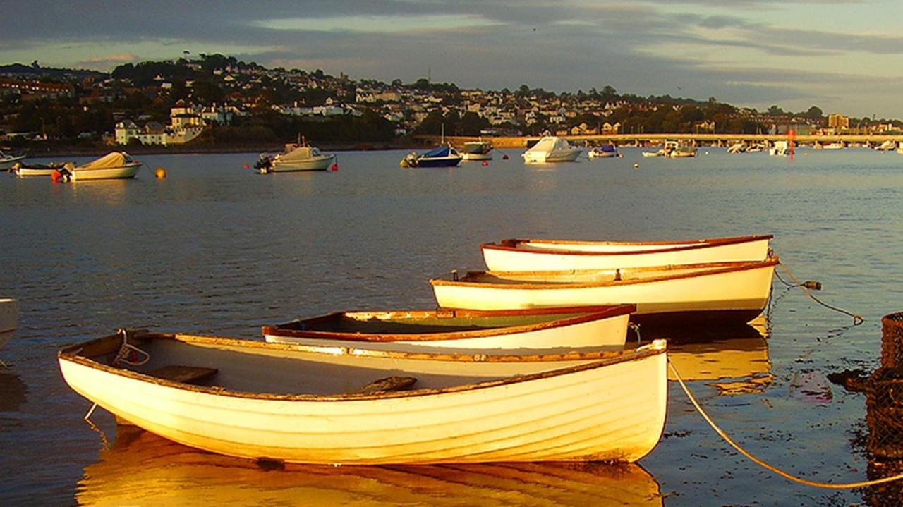 Beautiful Beachside one bedroom apartment Shaldon Extérieur photo